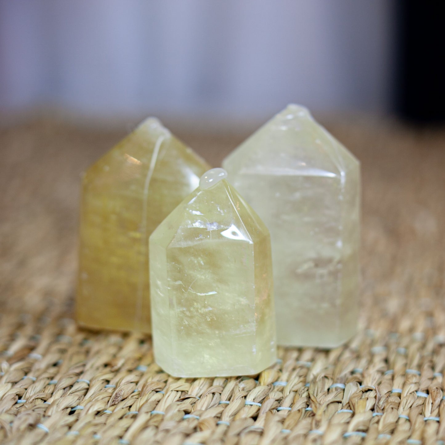 Honey calcite - house