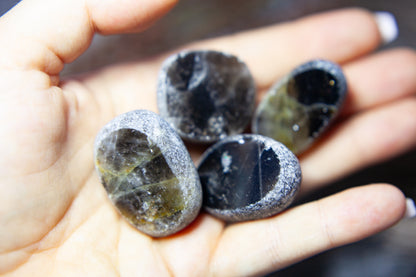 Smoky quartz (dark) with citrine - Ema egg