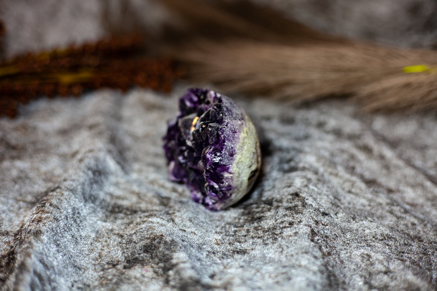 Amethyst - large skull cluster 2