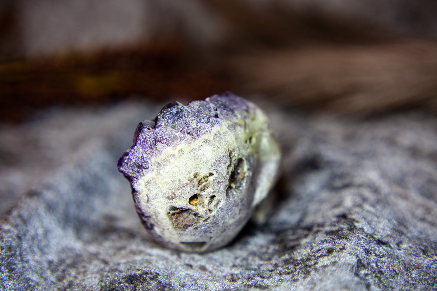 Amethyst - large skull cluster 2