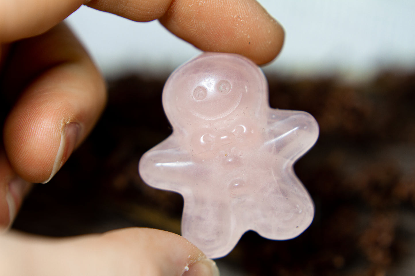 Rosenkvarts - Pepparkaksgubbe 𐀪