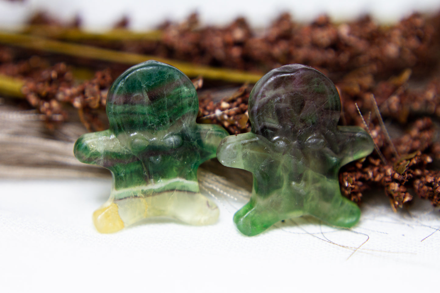 Regnbågsfluorit - Pepparkaksgubbe 𐀪