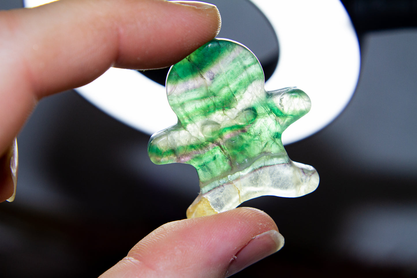 Regnbågsfluorit - Pepparkaksgubbe 𐀪