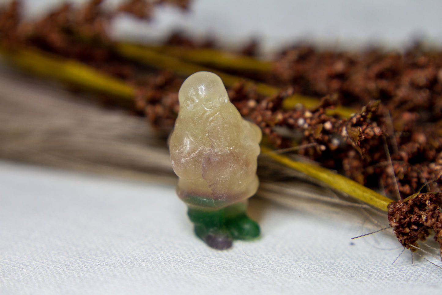 Regnbågsfluorit - Tomte 𖠋