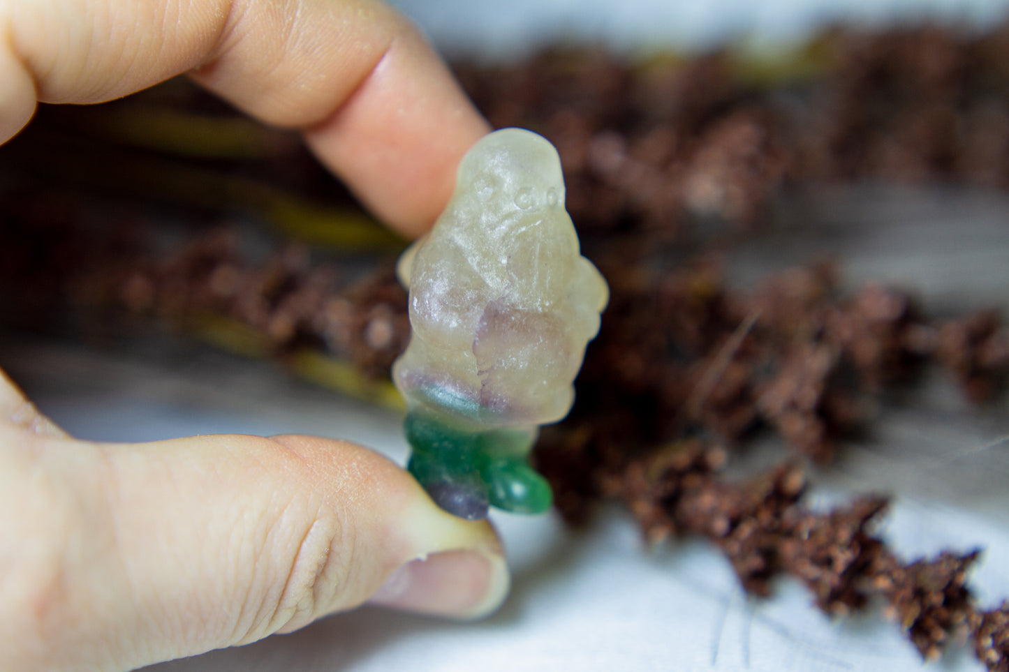 Regnbågsfluorit - Tomte 𖠋