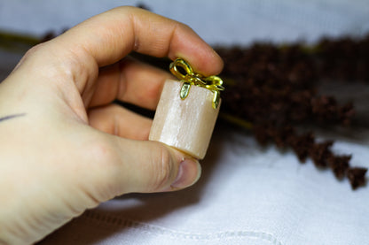 Orange Selenit - Julklapp med Guldrosett 𐙚