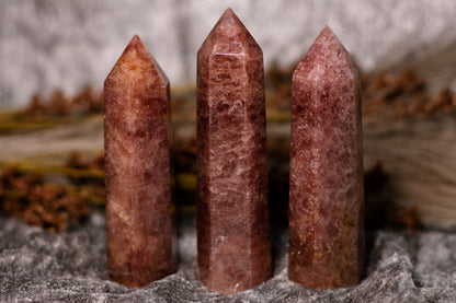 Strawberry Quartz - point