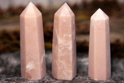 Pink Opal - point