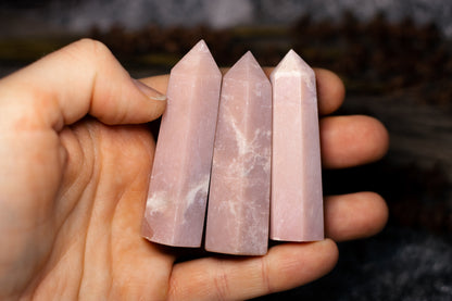 Pink Opal - point
