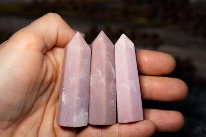 Pink Opal - point