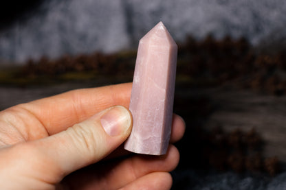 Pink Opal - point