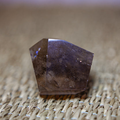 Rökkvarts - regnbåge friform