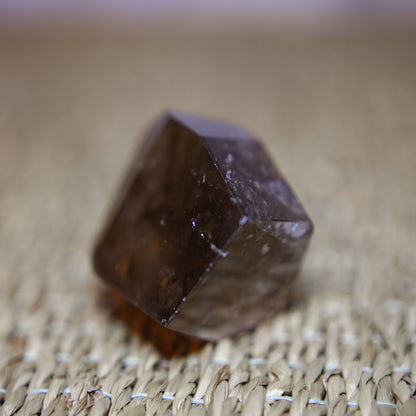 Rökkvarts - regnbåge friform