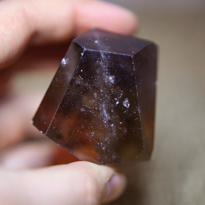 Rökkvarts - regnbåge friform