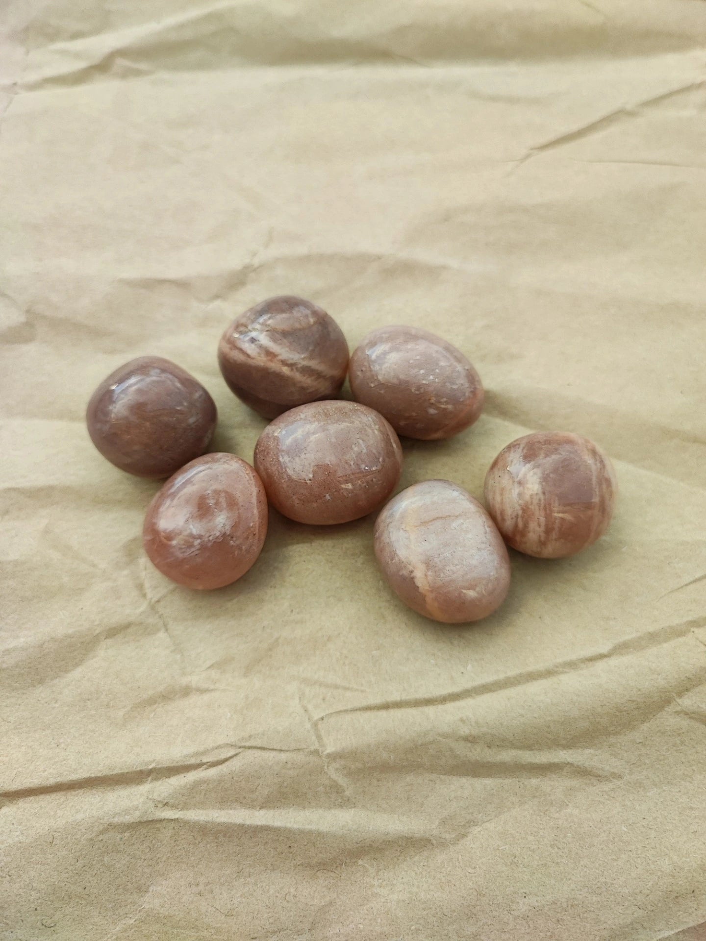 Peach moonstone - tumbled