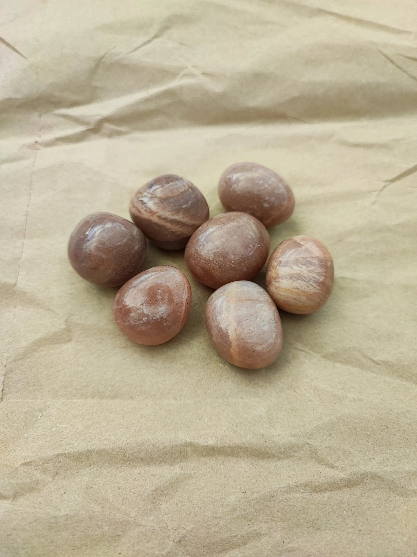 Peach moonstone - tumbled