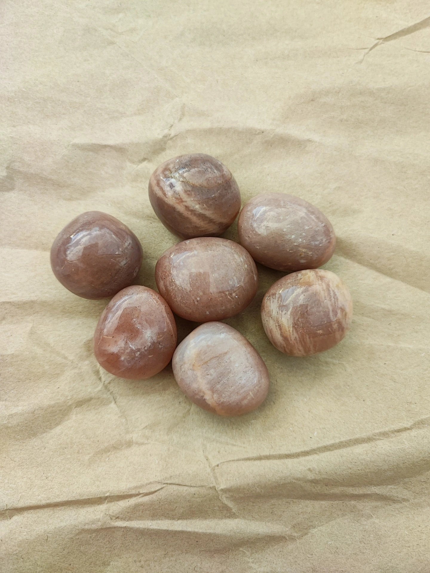 Peach moonstone - tumbled