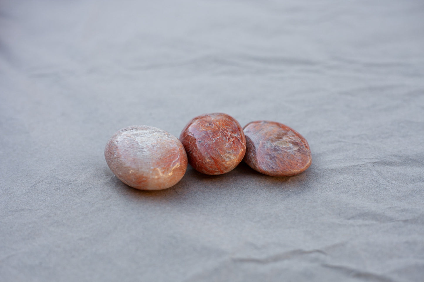 Peach moonstone - palmstone