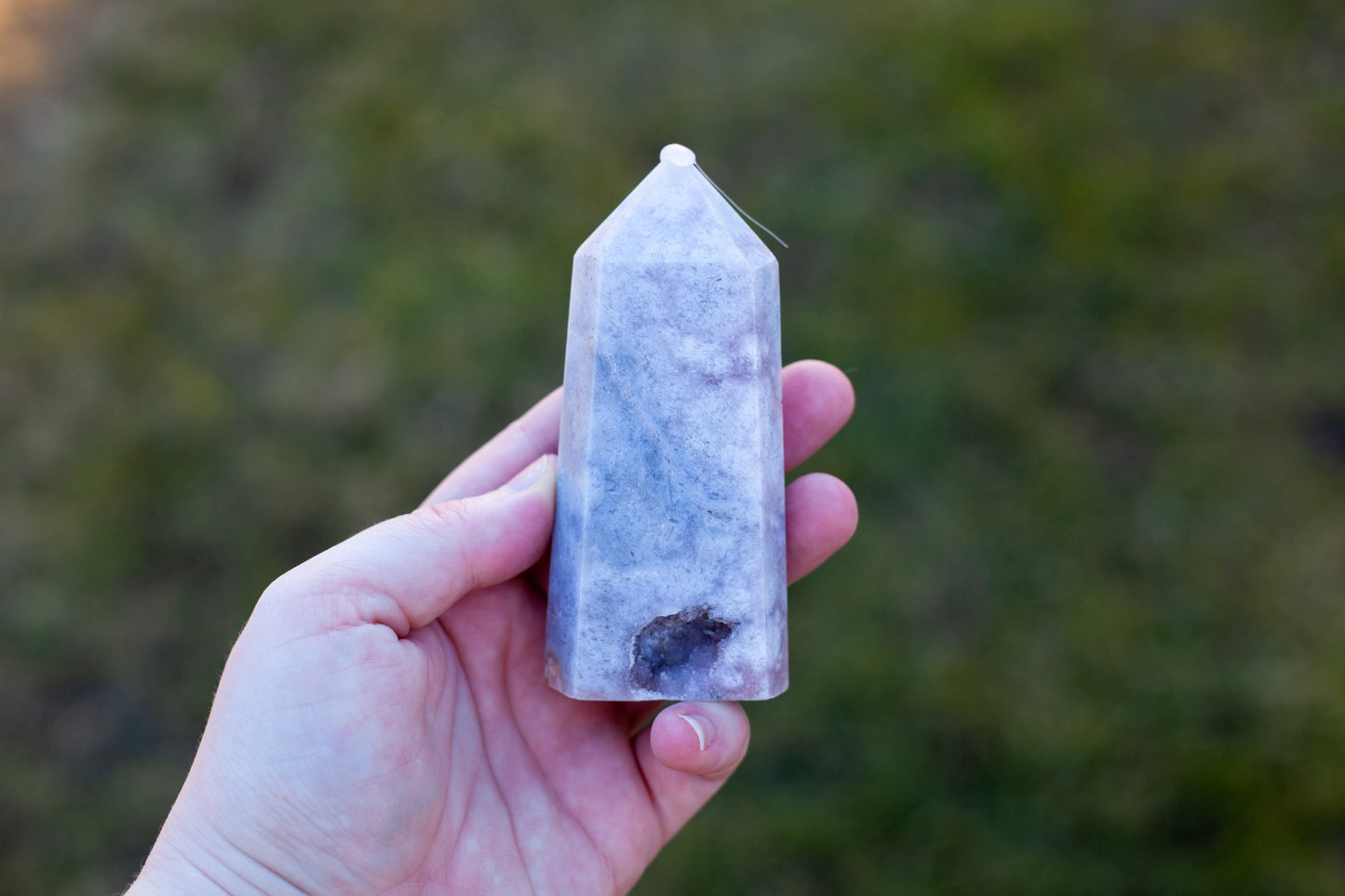 Flower agate with pink amethyst - tower