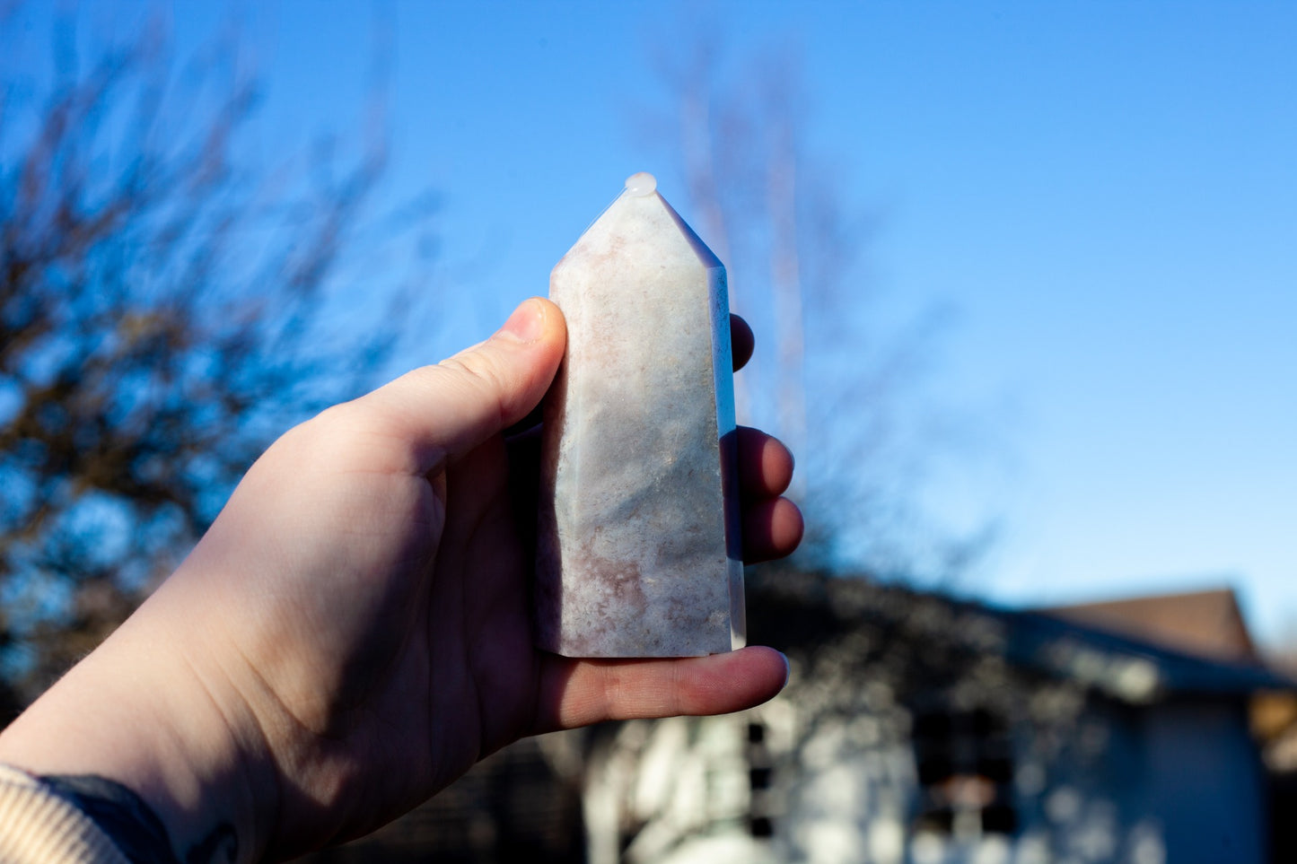 Flower agate with pink amethyst - tower