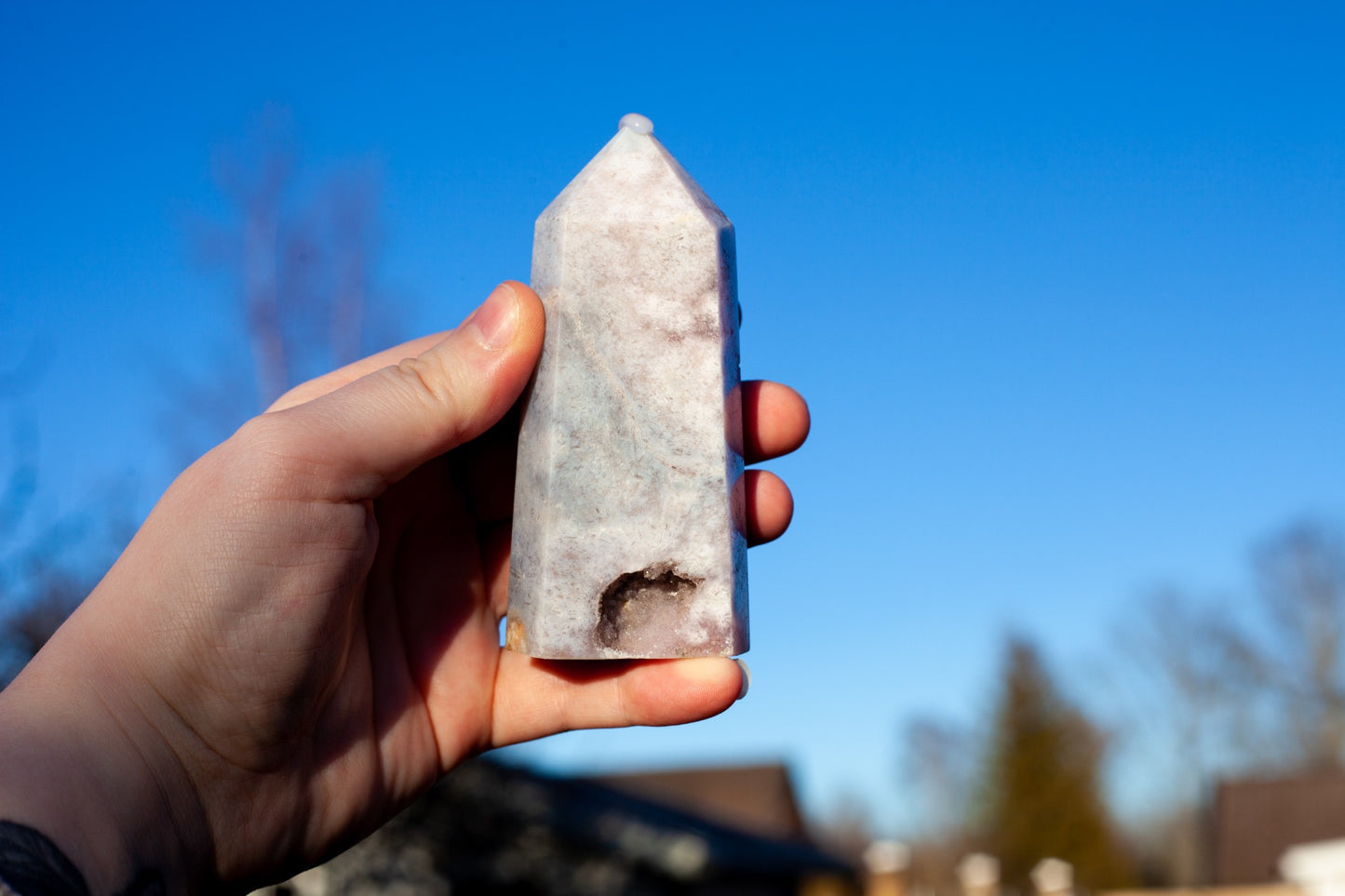 Flower agate with pink amethyst - tower