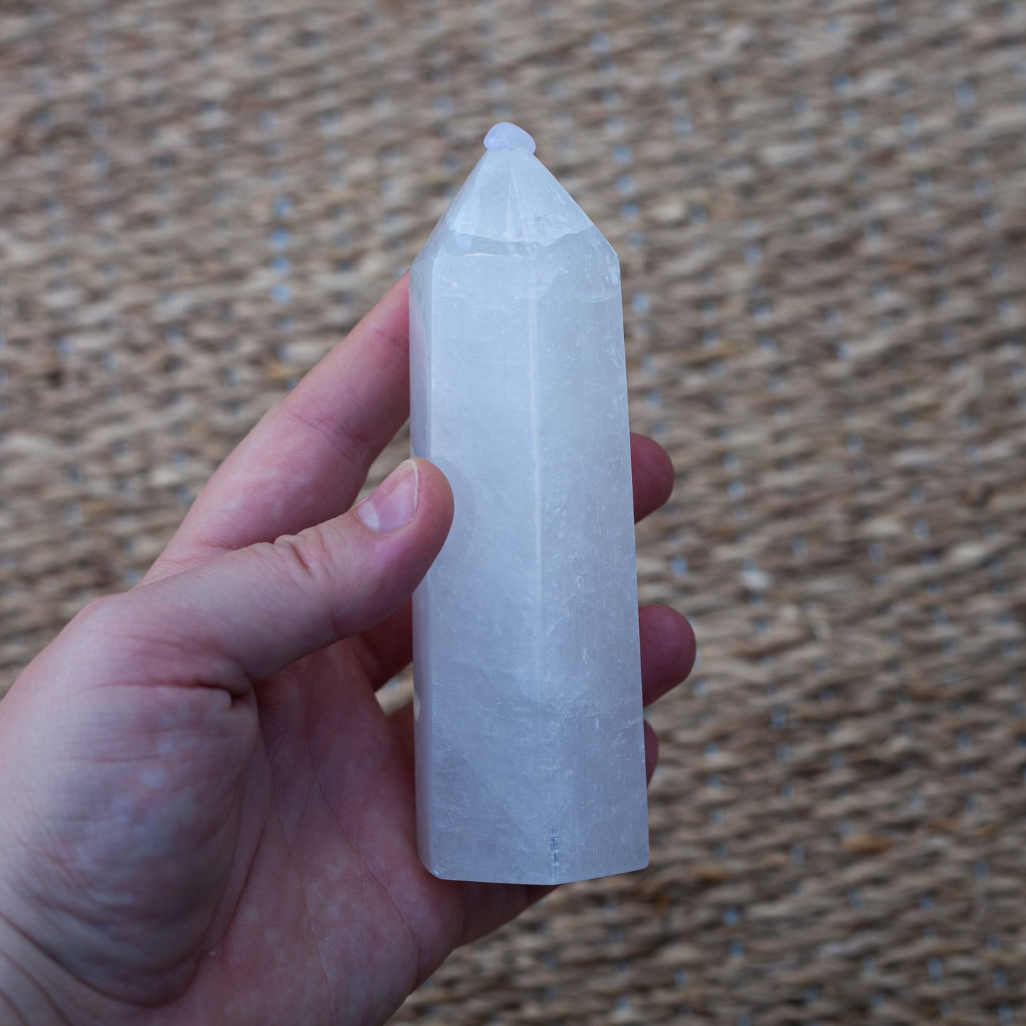 White calcite - tower B