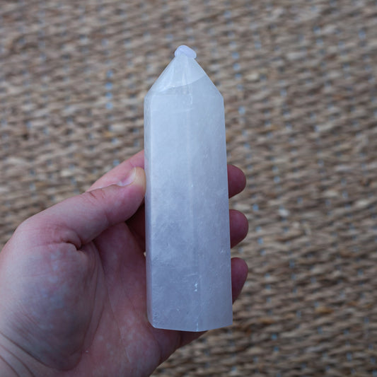 White calcite - tower B