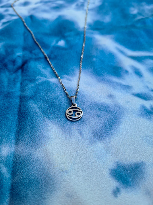 Cancer necklace silver